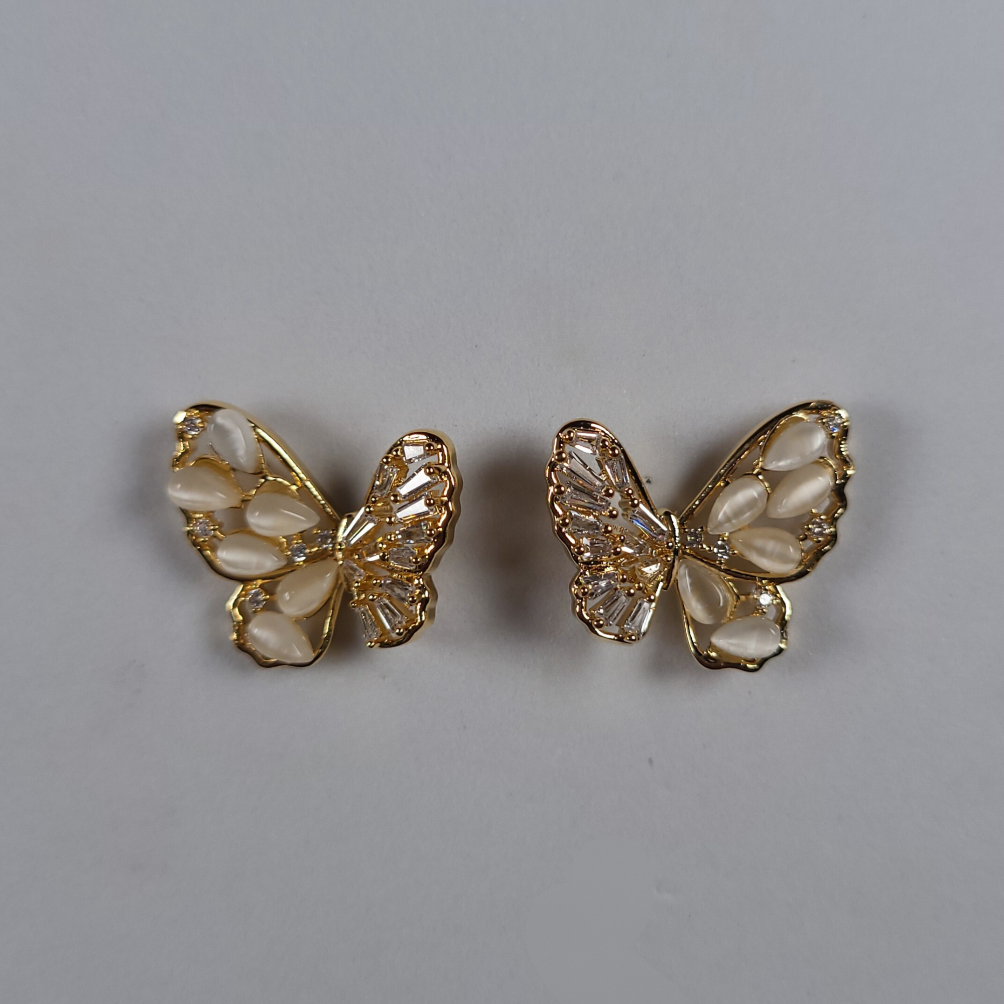 Butterfly Gem Classic Earring