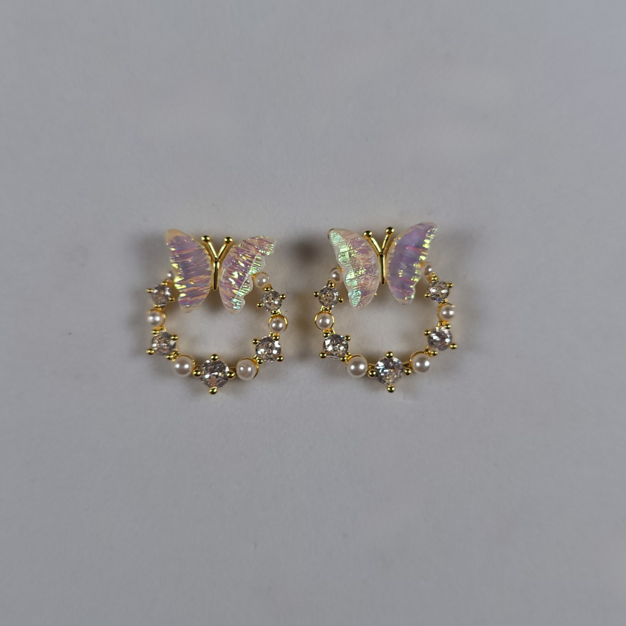 Butterfly Ring Classic Earring