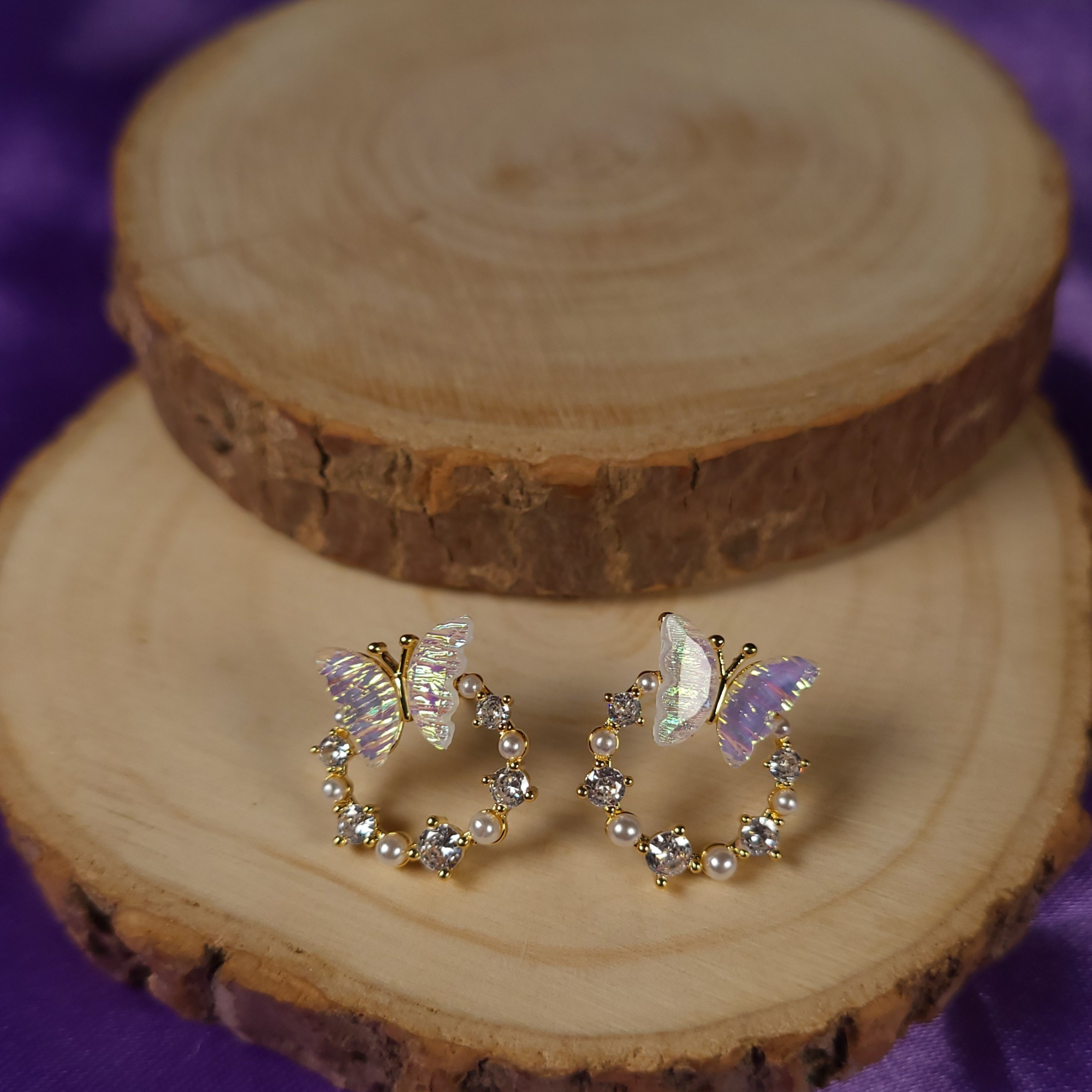 Butterfly Ring Classic Earring