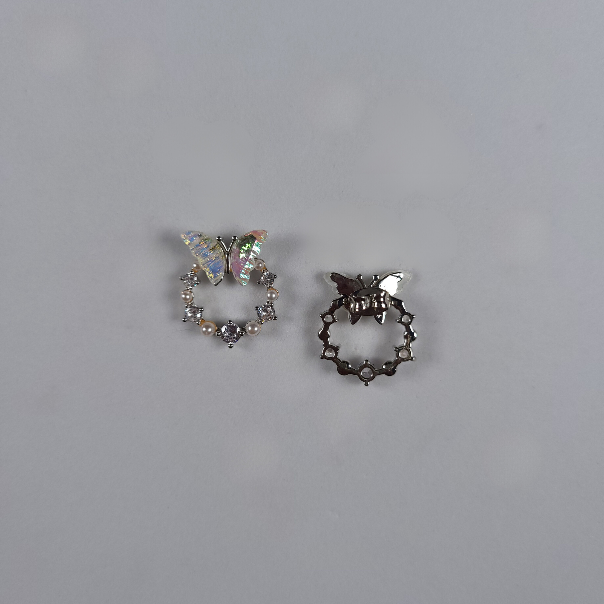 Butterfly Ring Classic Earring