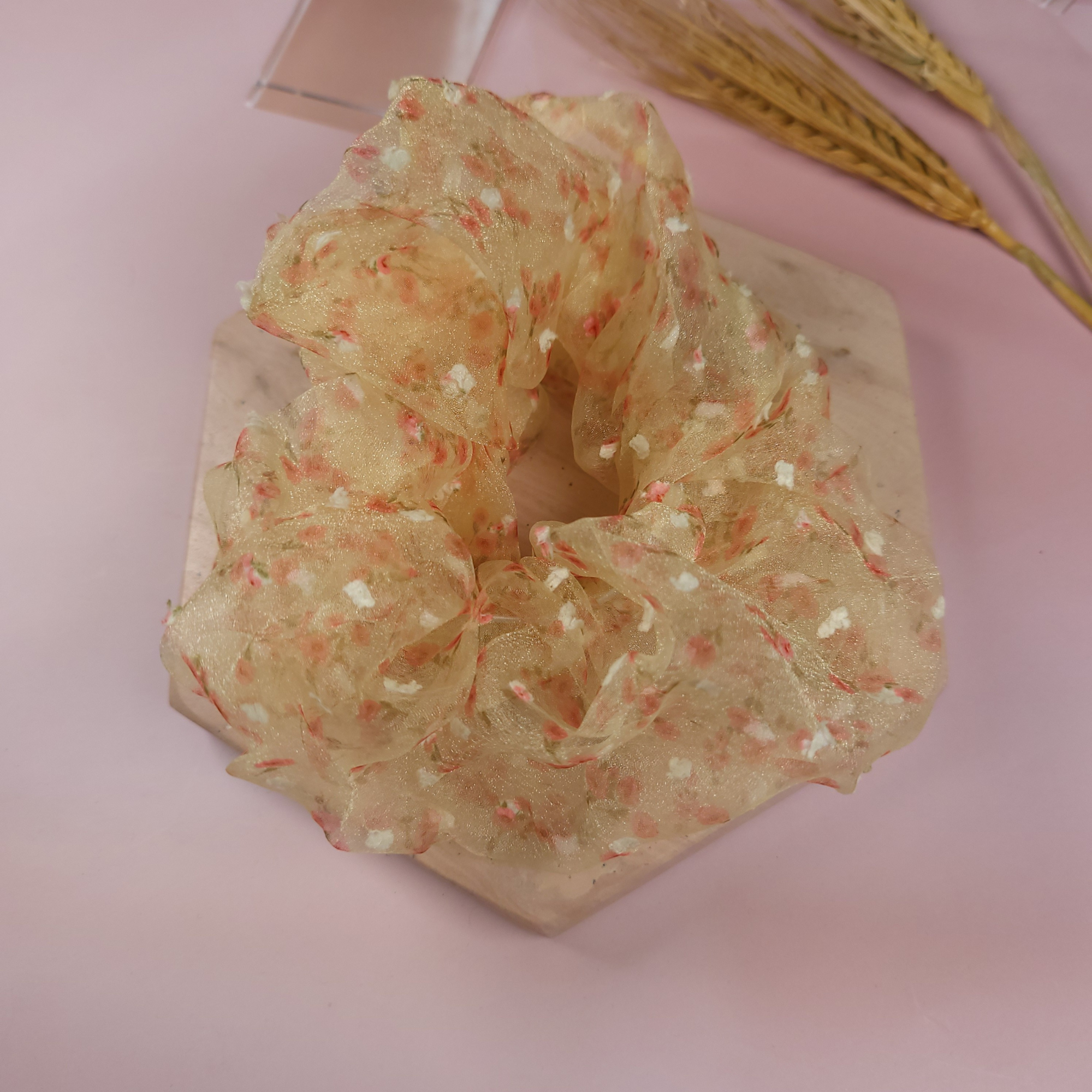 Floral Breeze Scrunchie - Fashion Scrunchie