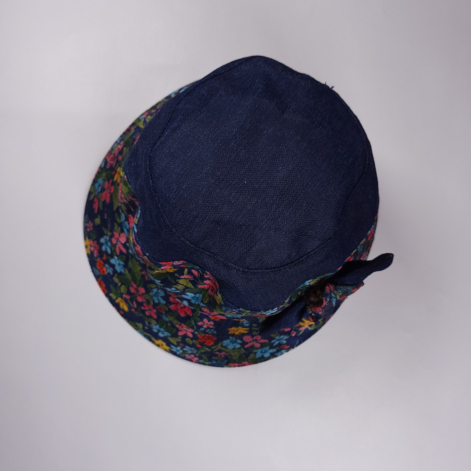 Flower Border Hat - Navy Blue 