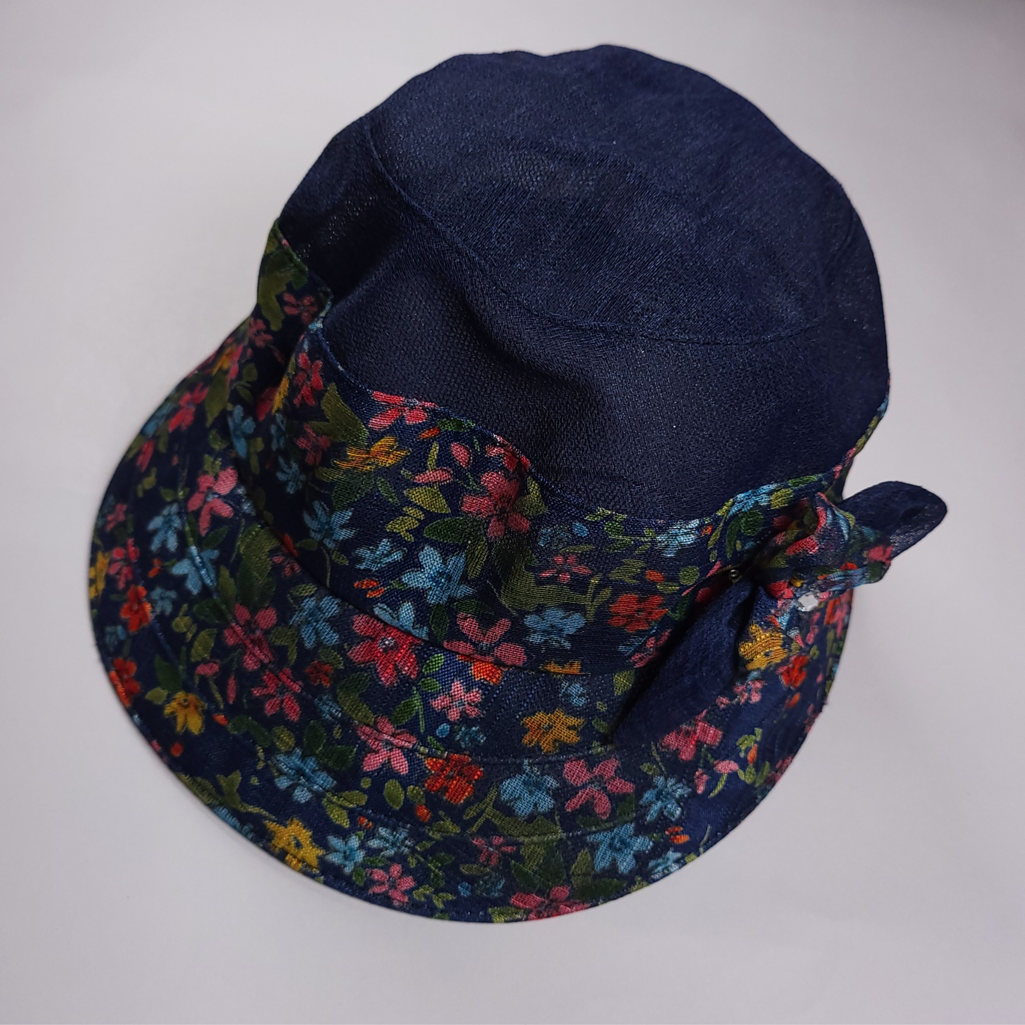 Flower Border Hat - Navy Blue 