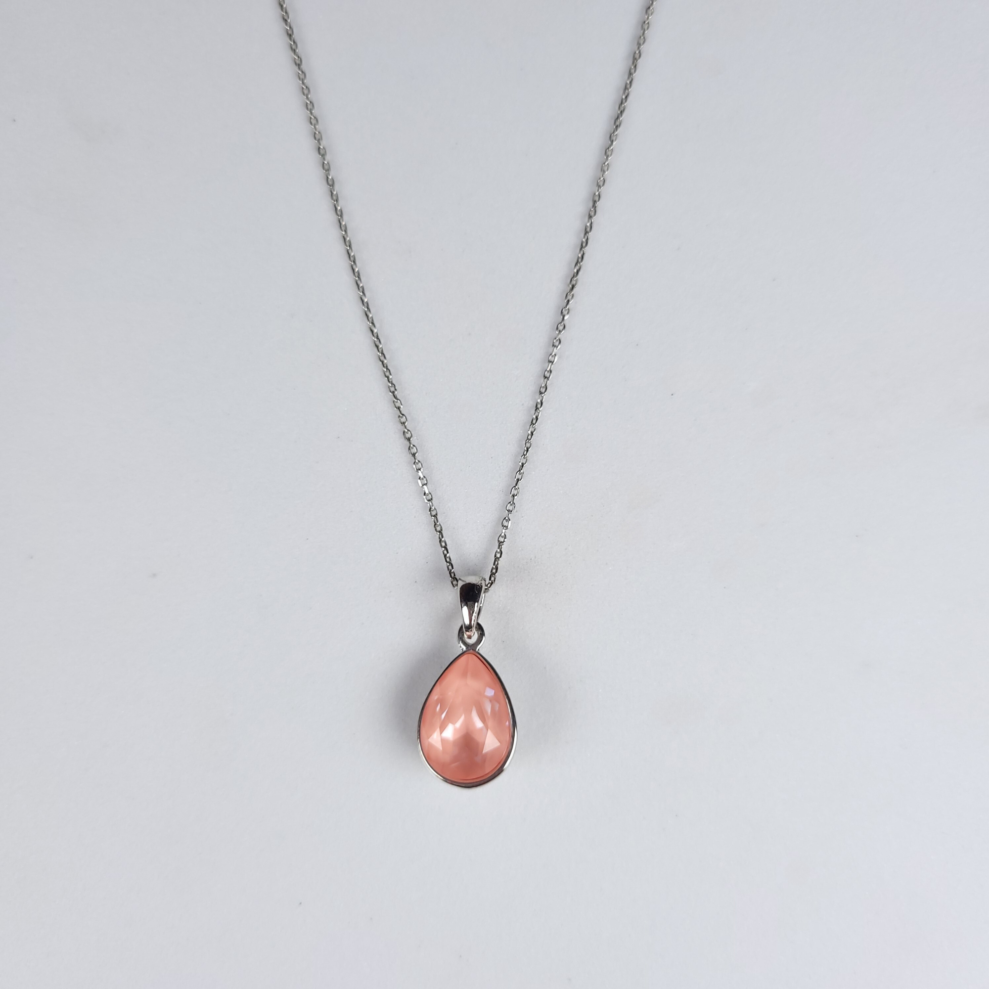 Harmony Oval Pendant