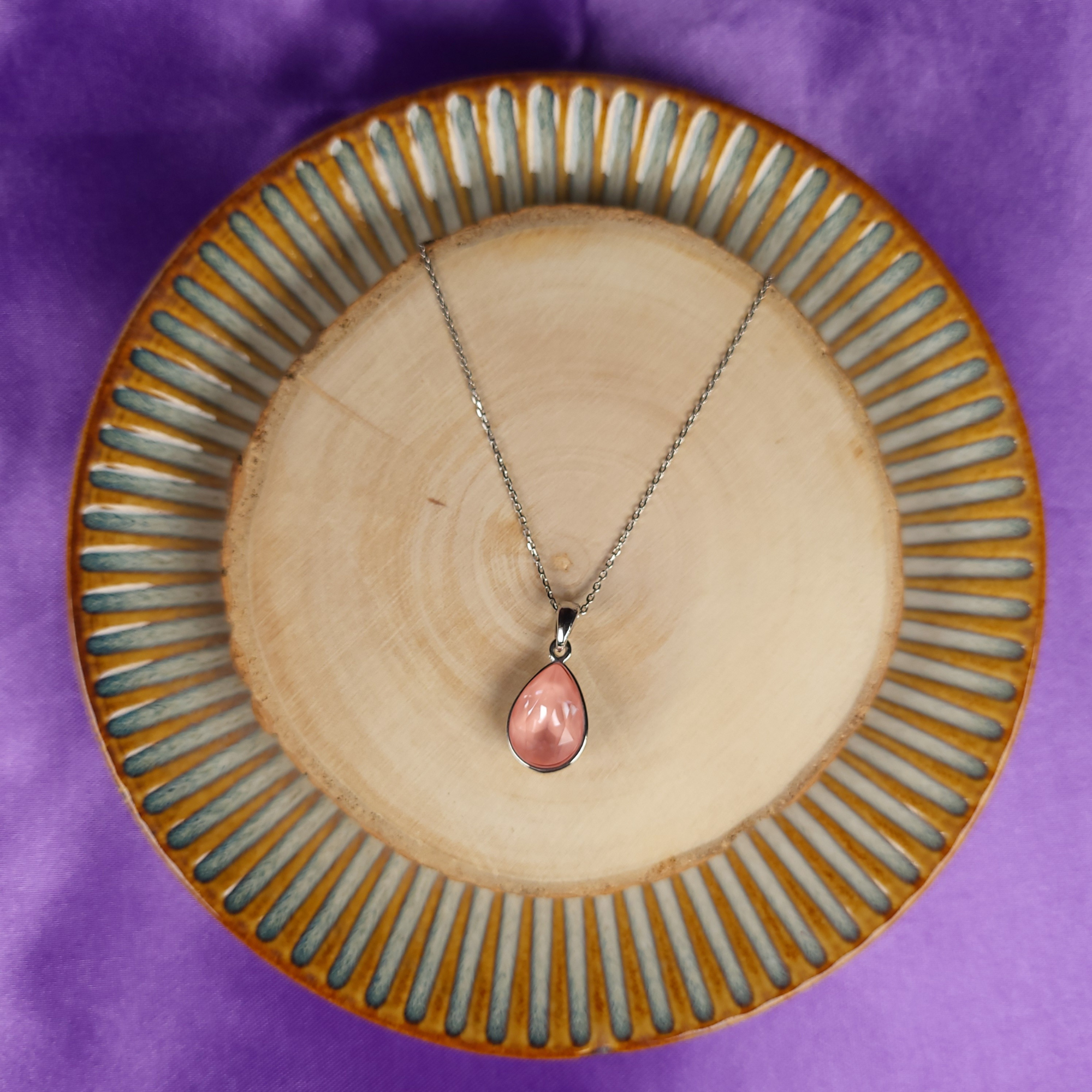 Harmony Oval Pendant