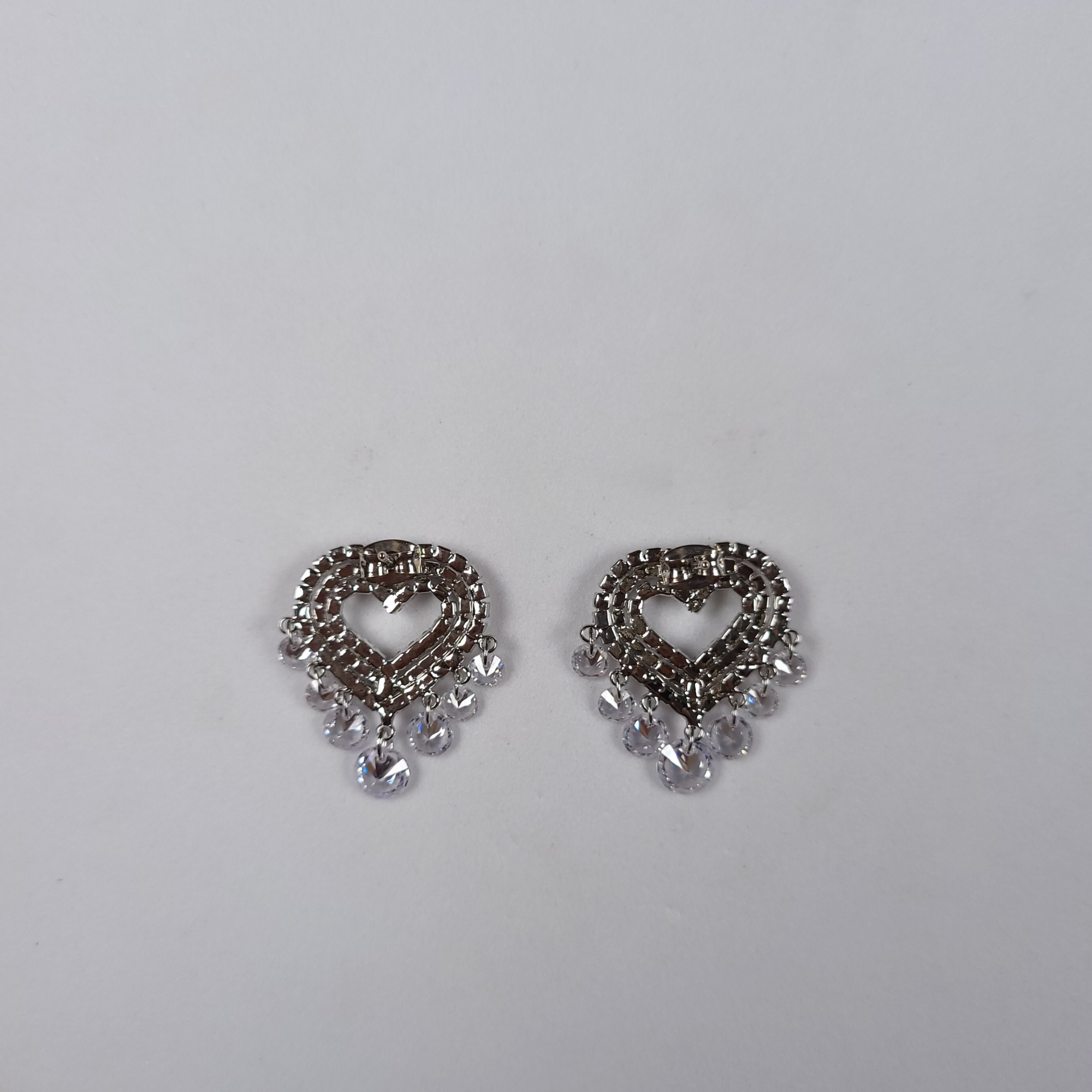 Heart Drops Classic Earrings