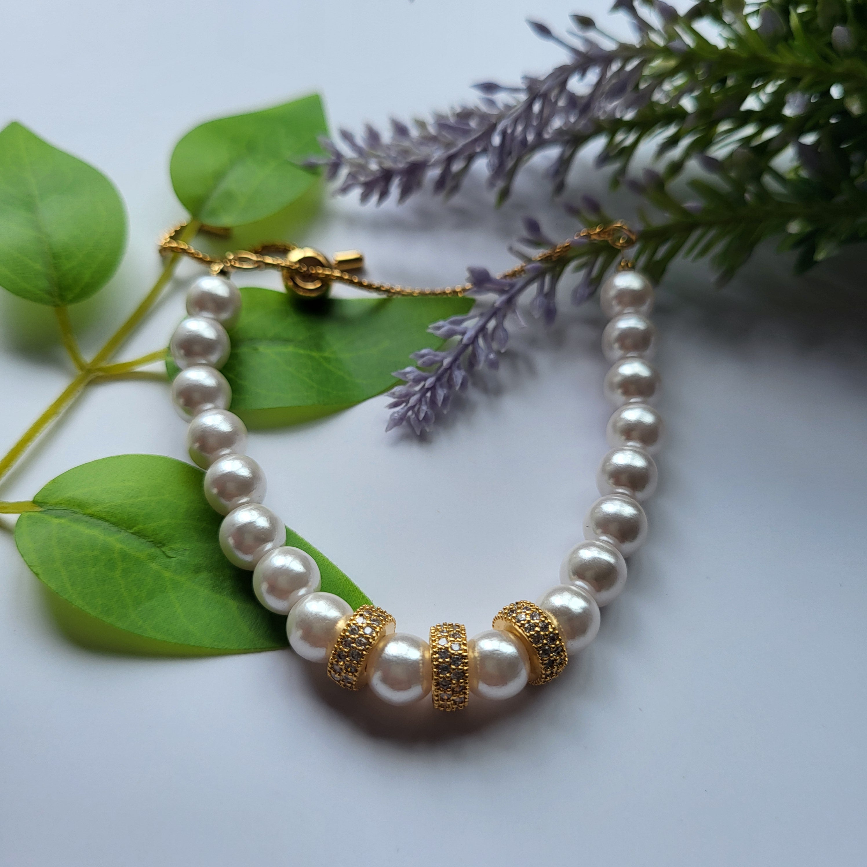 Korean Fashion Pearls Bracelet