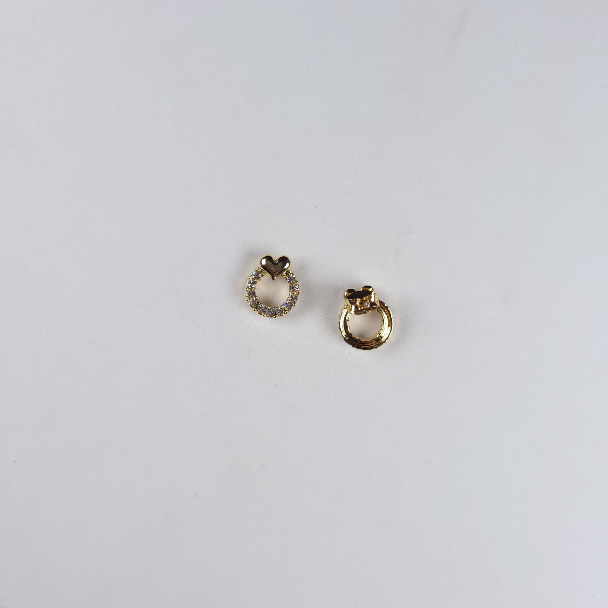 Lady Heartbeat Dainty Earrings