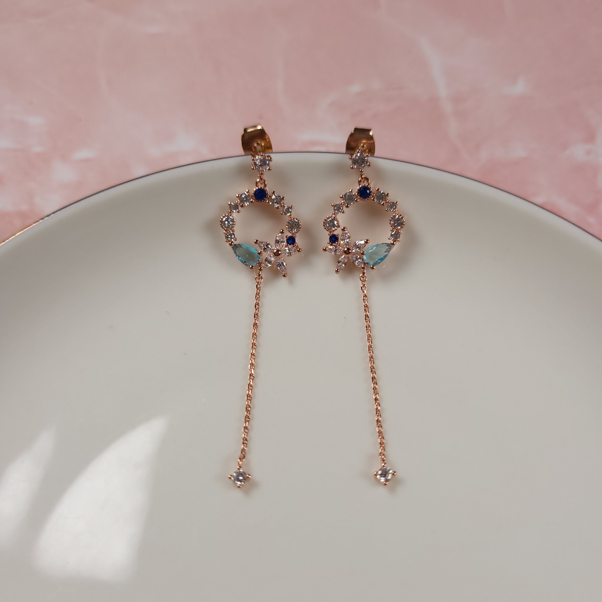 Pearls Of Korea Crystal Drop Classic Earrings