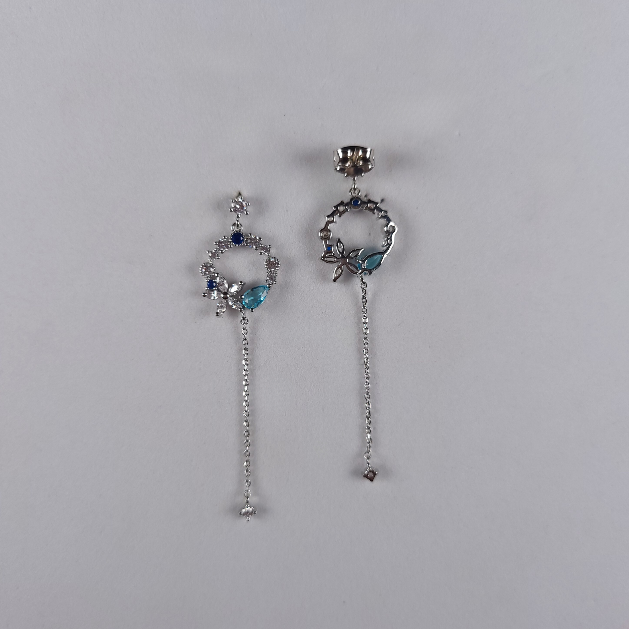 Pearls Of Korea Crystal Drop Classic Earrings