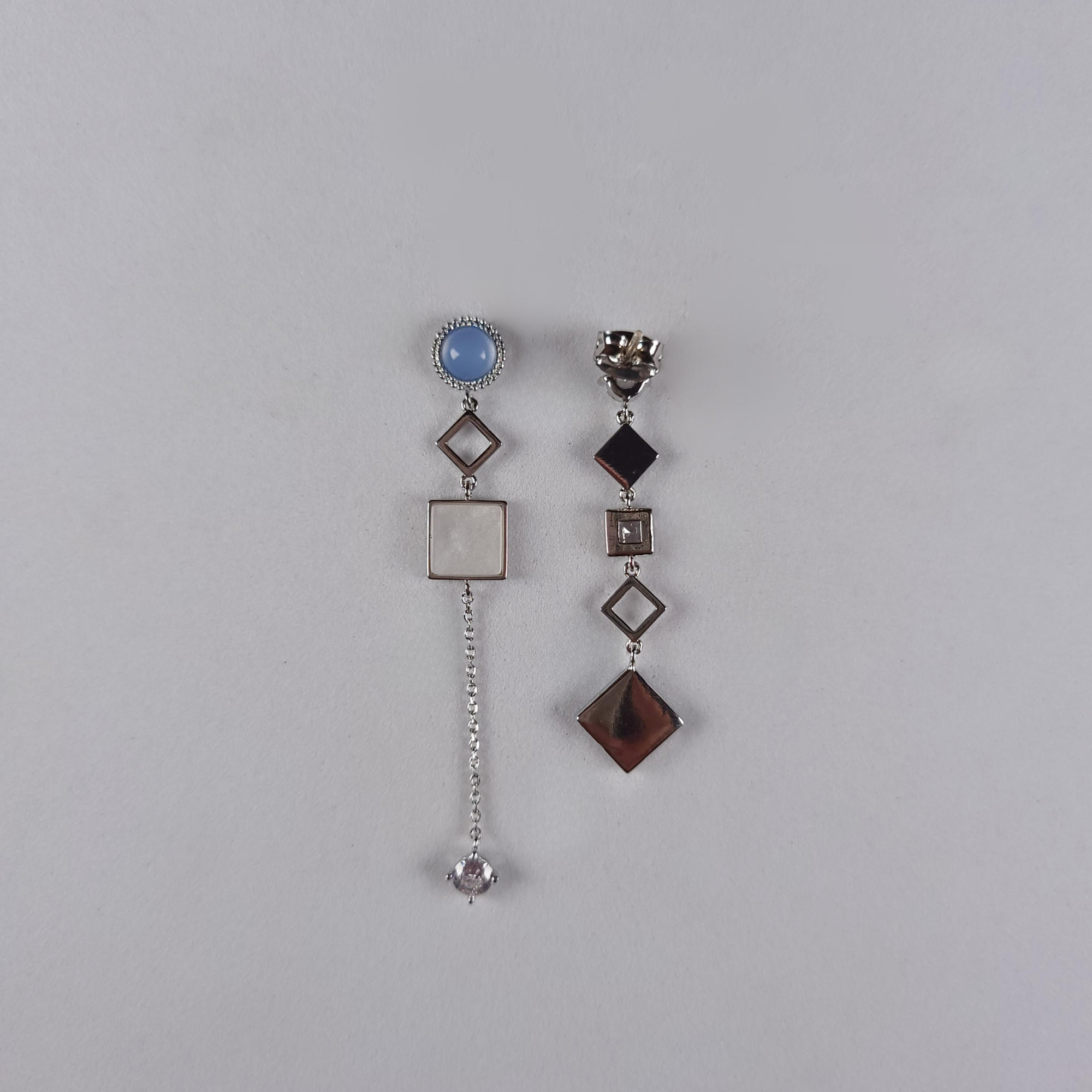 Pearls Of Korea Block Drop Classic Earrings