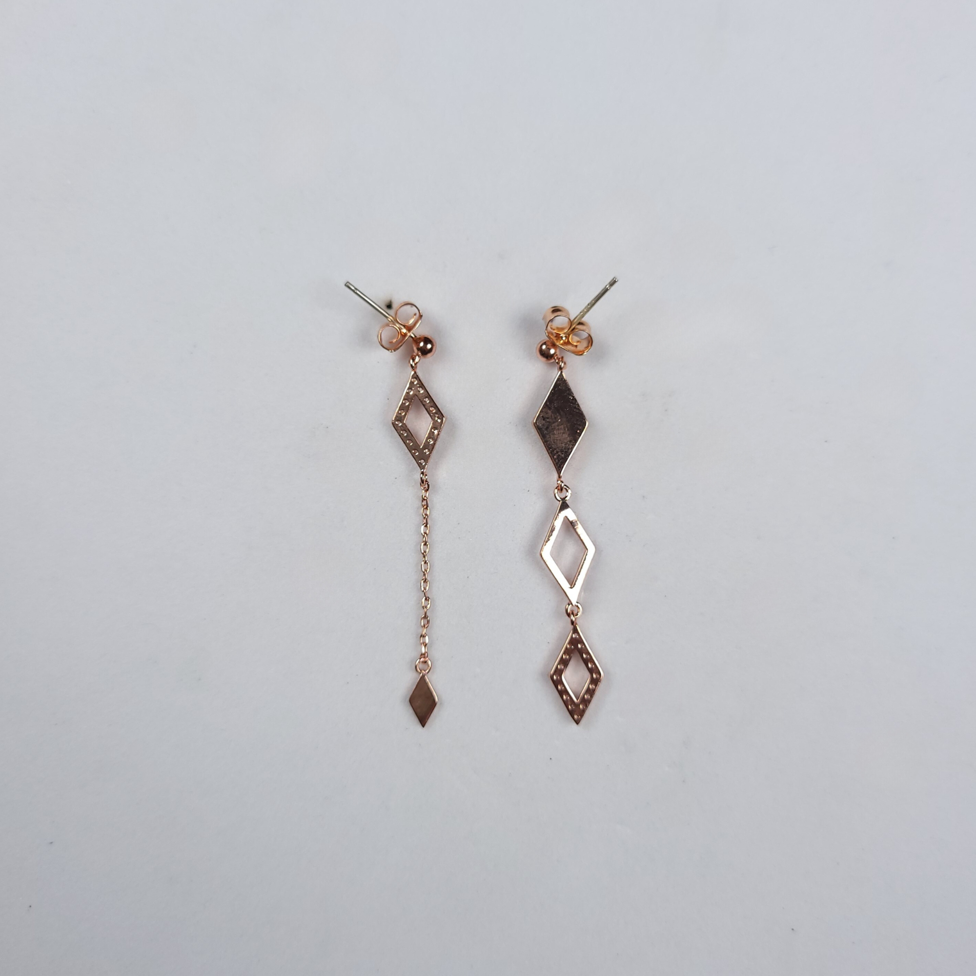 Pearls of Korea Oblong Drop Classic Earrings