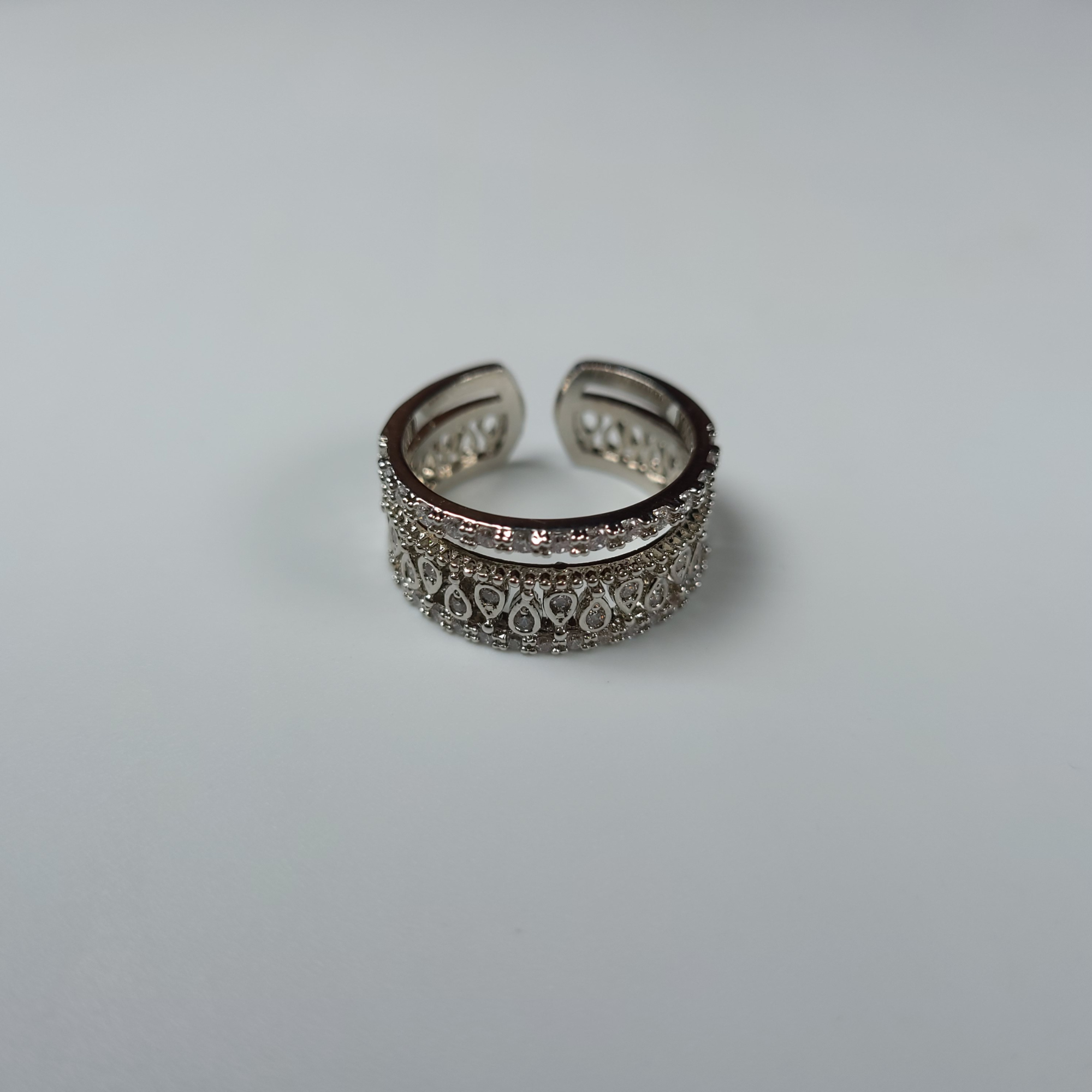 Spiral Elegance Ring