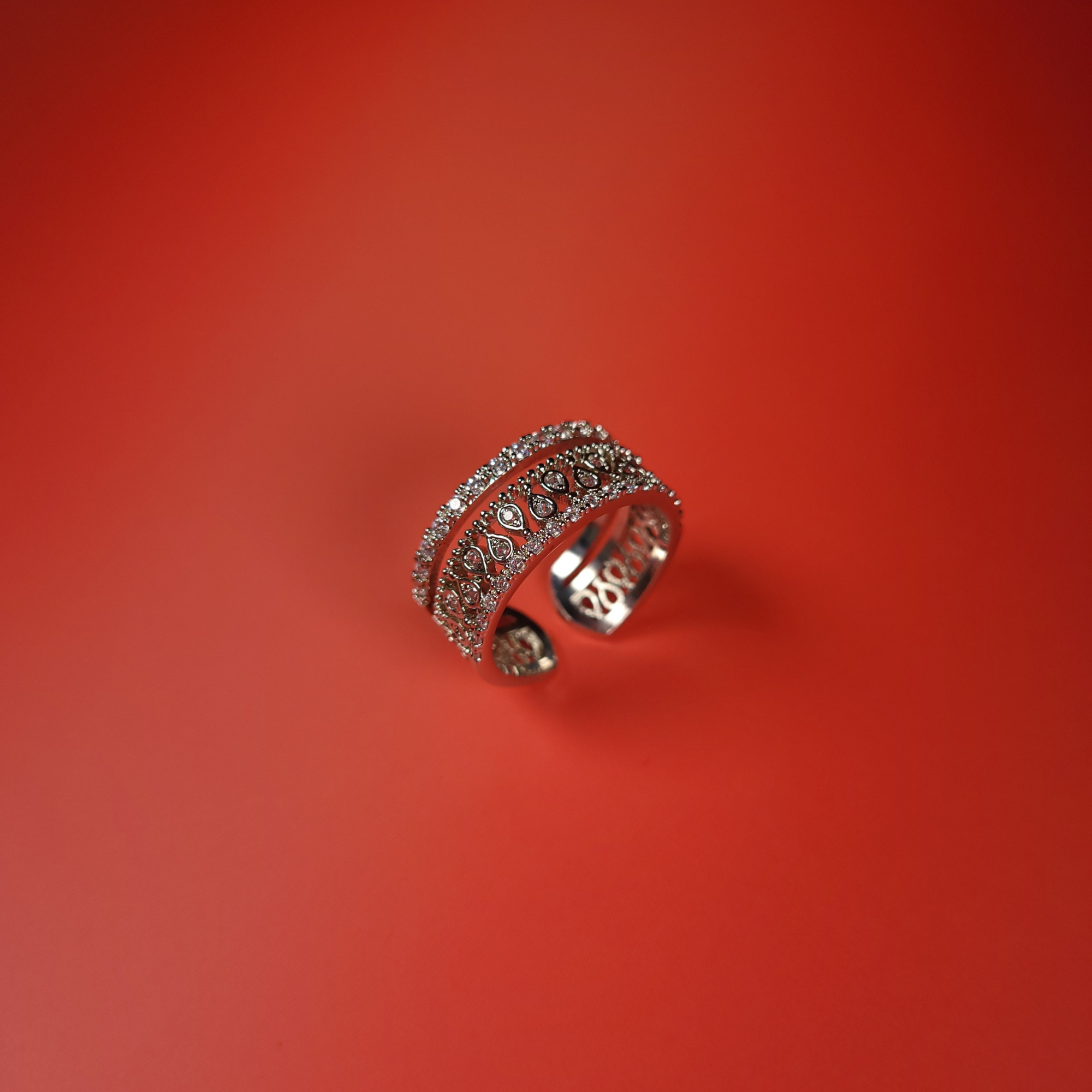 Spiral Elegance Ring