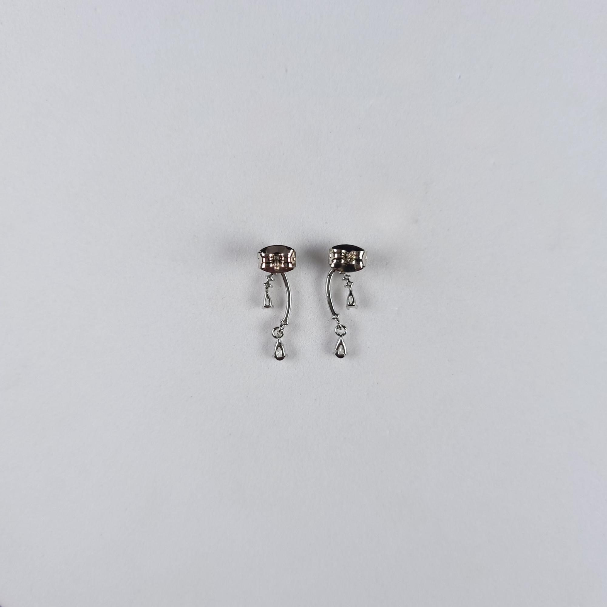 Mallow Bends Dainty Earrings