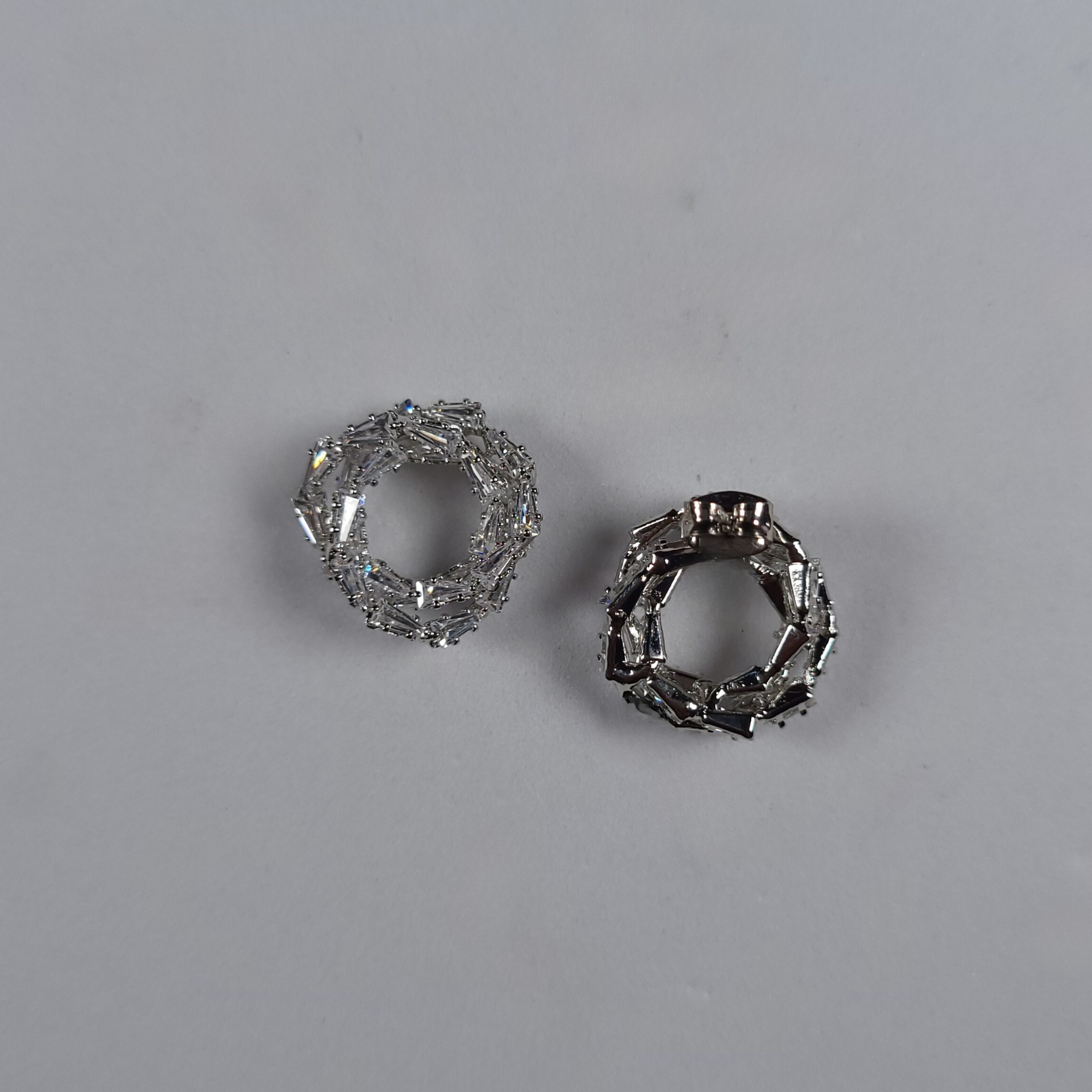 Crystal Ring Classic Earring