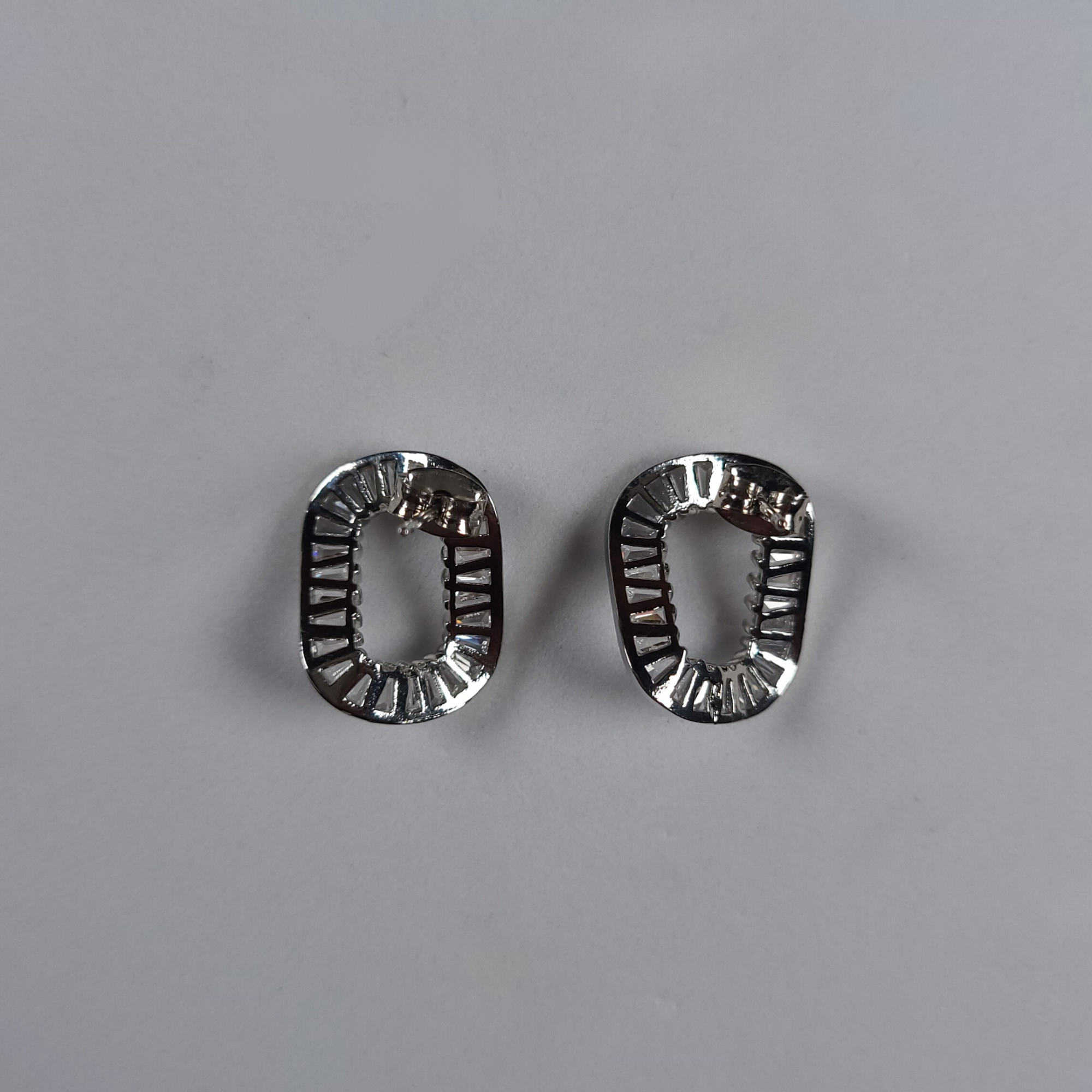 Wiggly Square Classic Earring