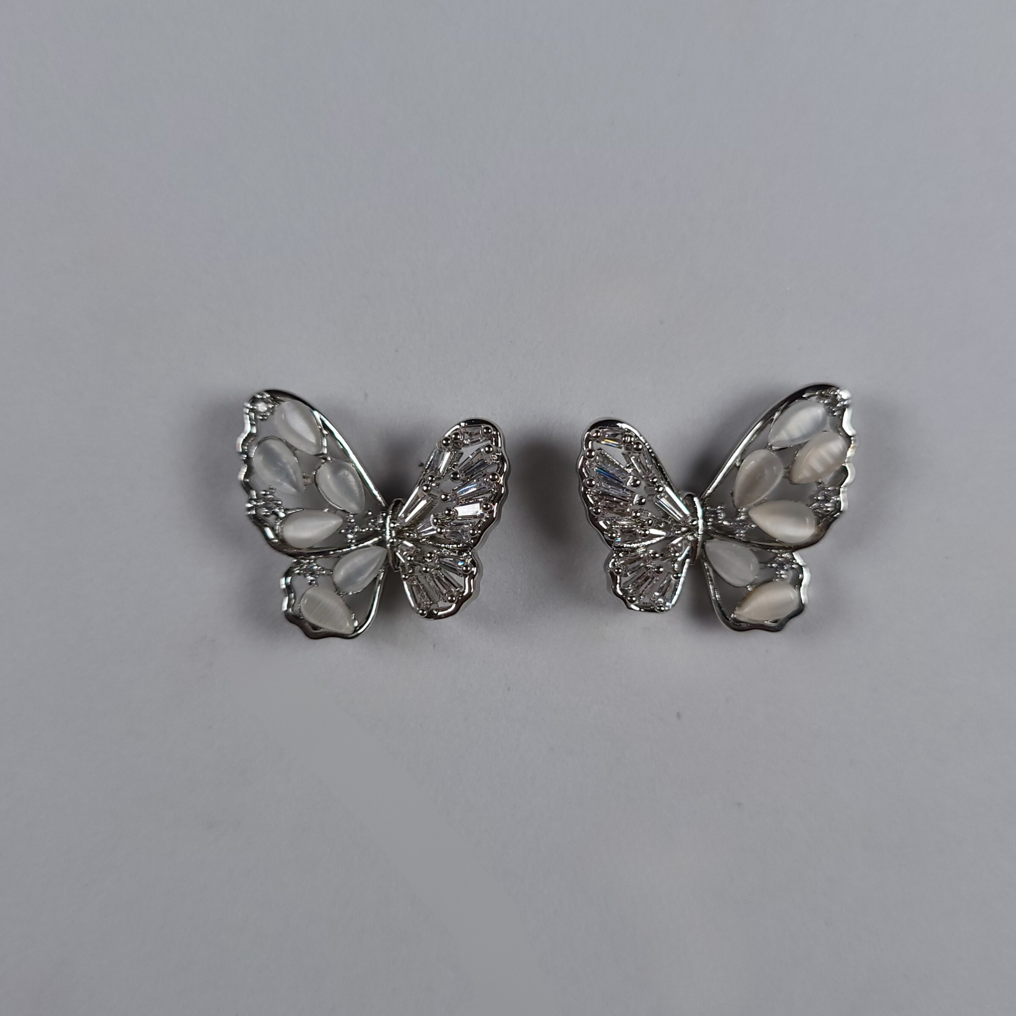 Butterfly Gem Classic Earring