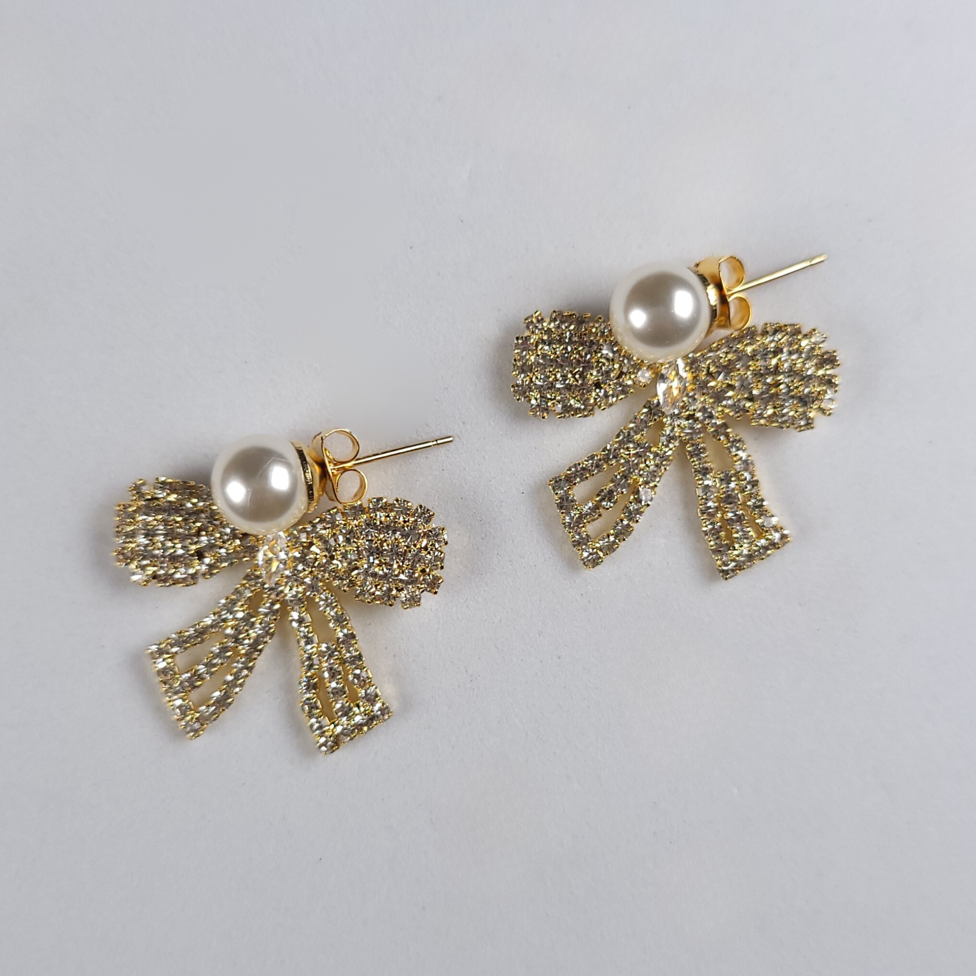 Bow Crystal Classic Earring