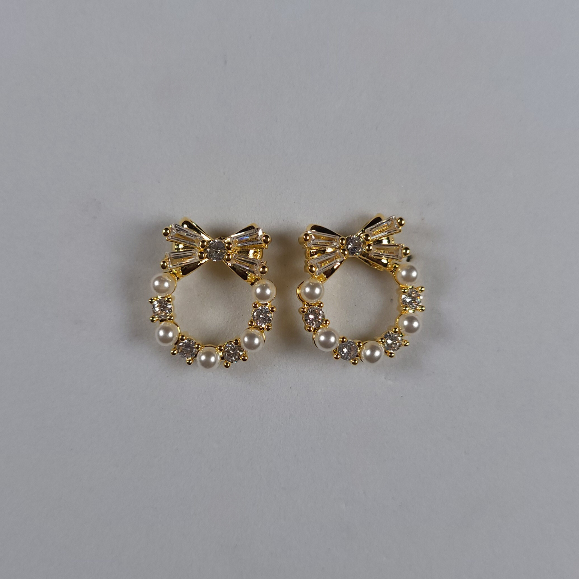 Bow Ring Classic Earring