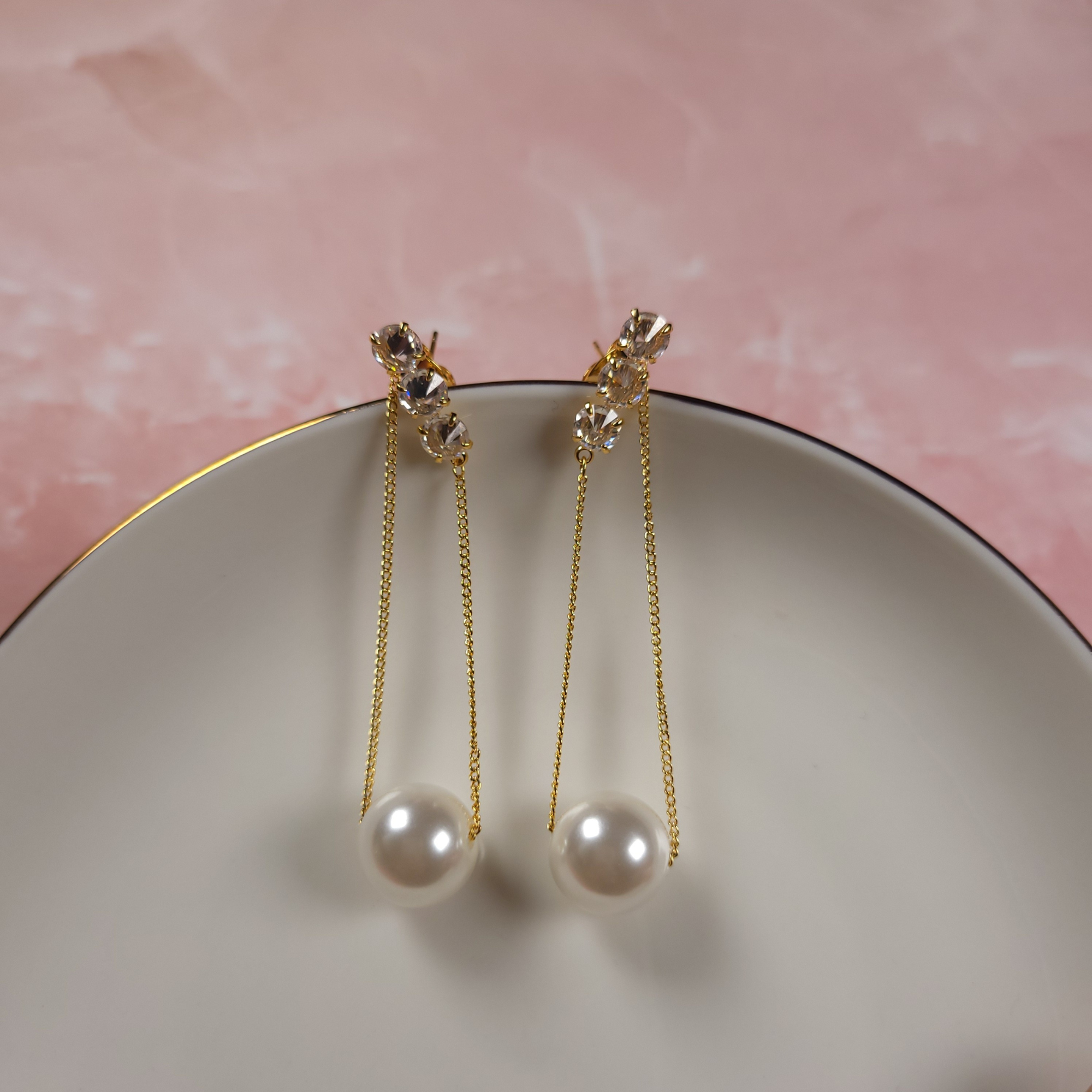 Pearl Dangle - Classic Earrings