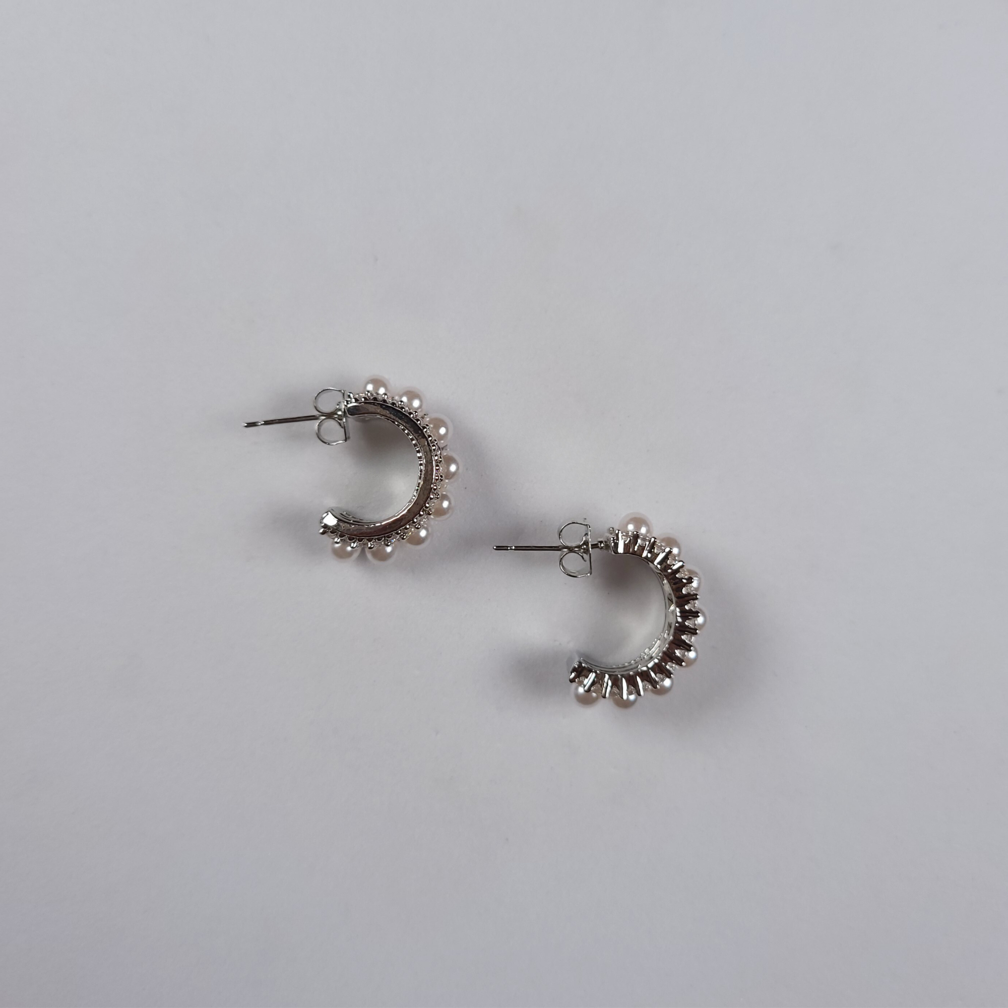 Pearl Loop Classic Earrings