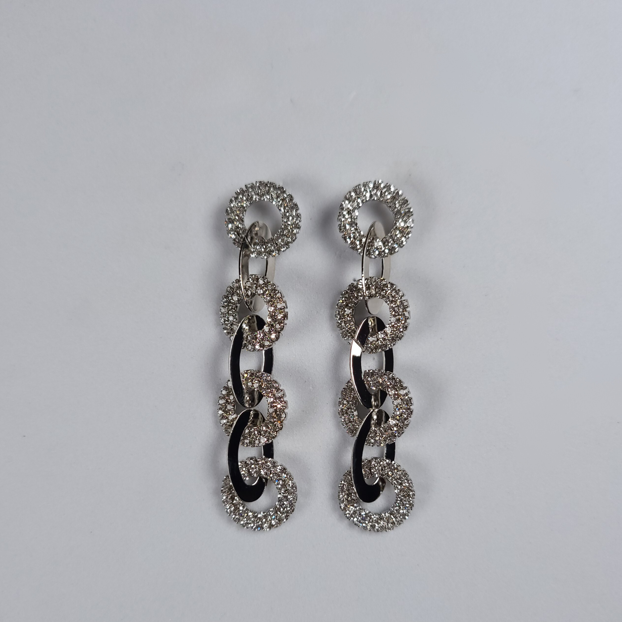 Pearls Of Korea Golden Glitters Classic Earrings