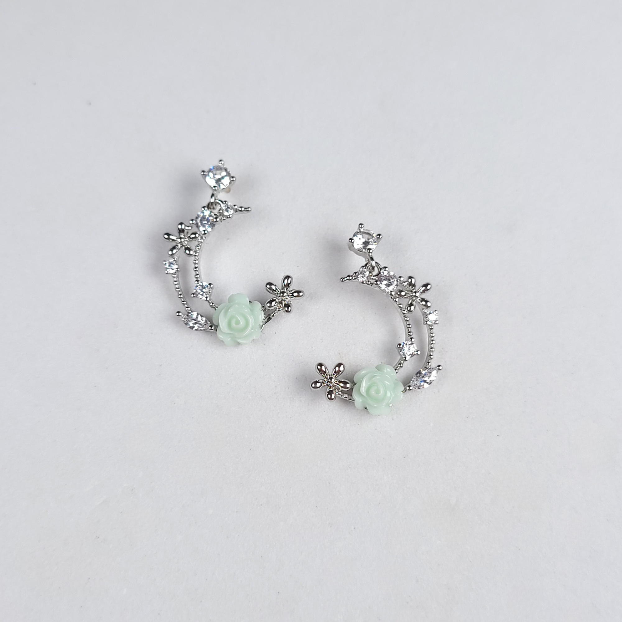 Pearls Of Korea Rosy Flower Classic Earrings