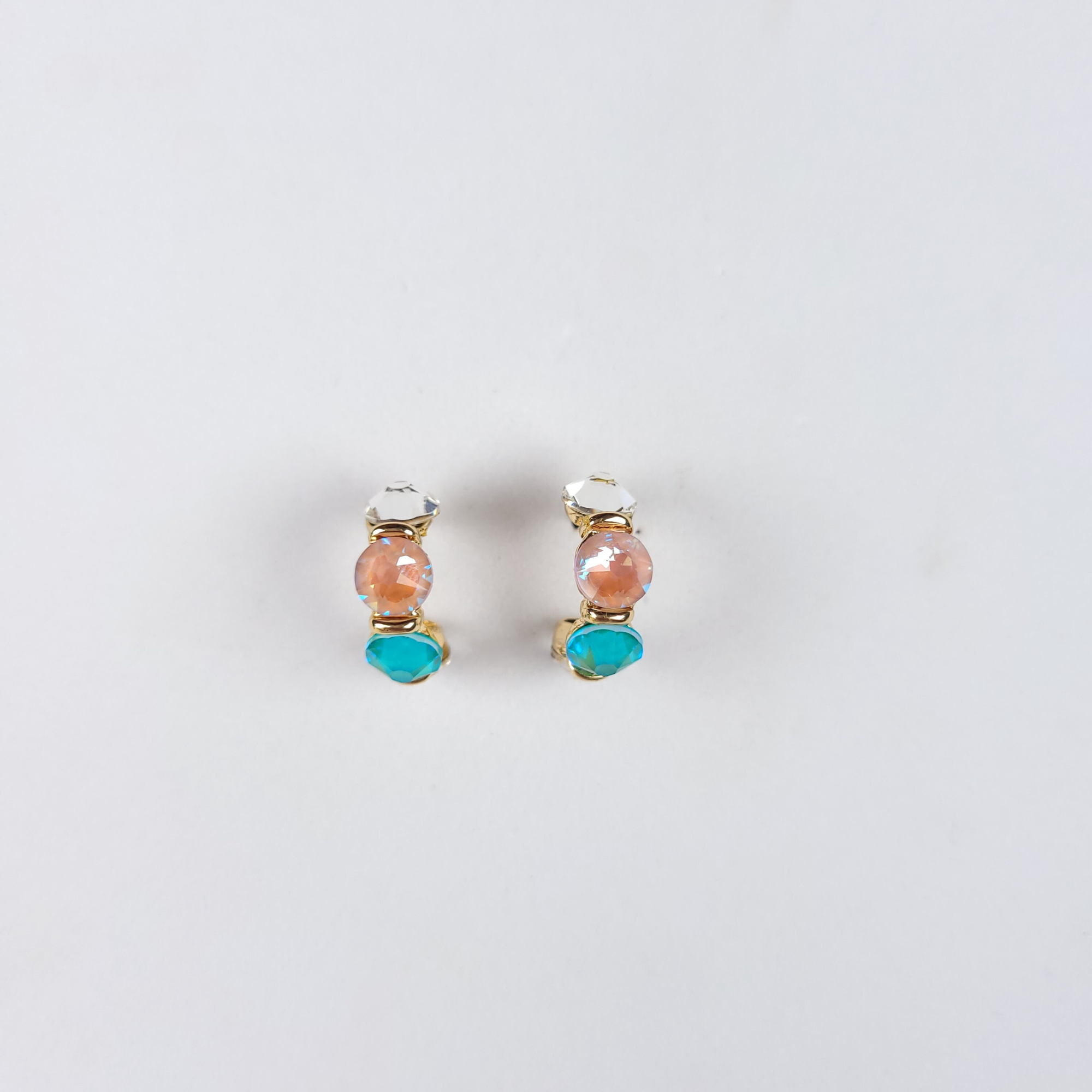 Shoddy Bend Dainty Earrings