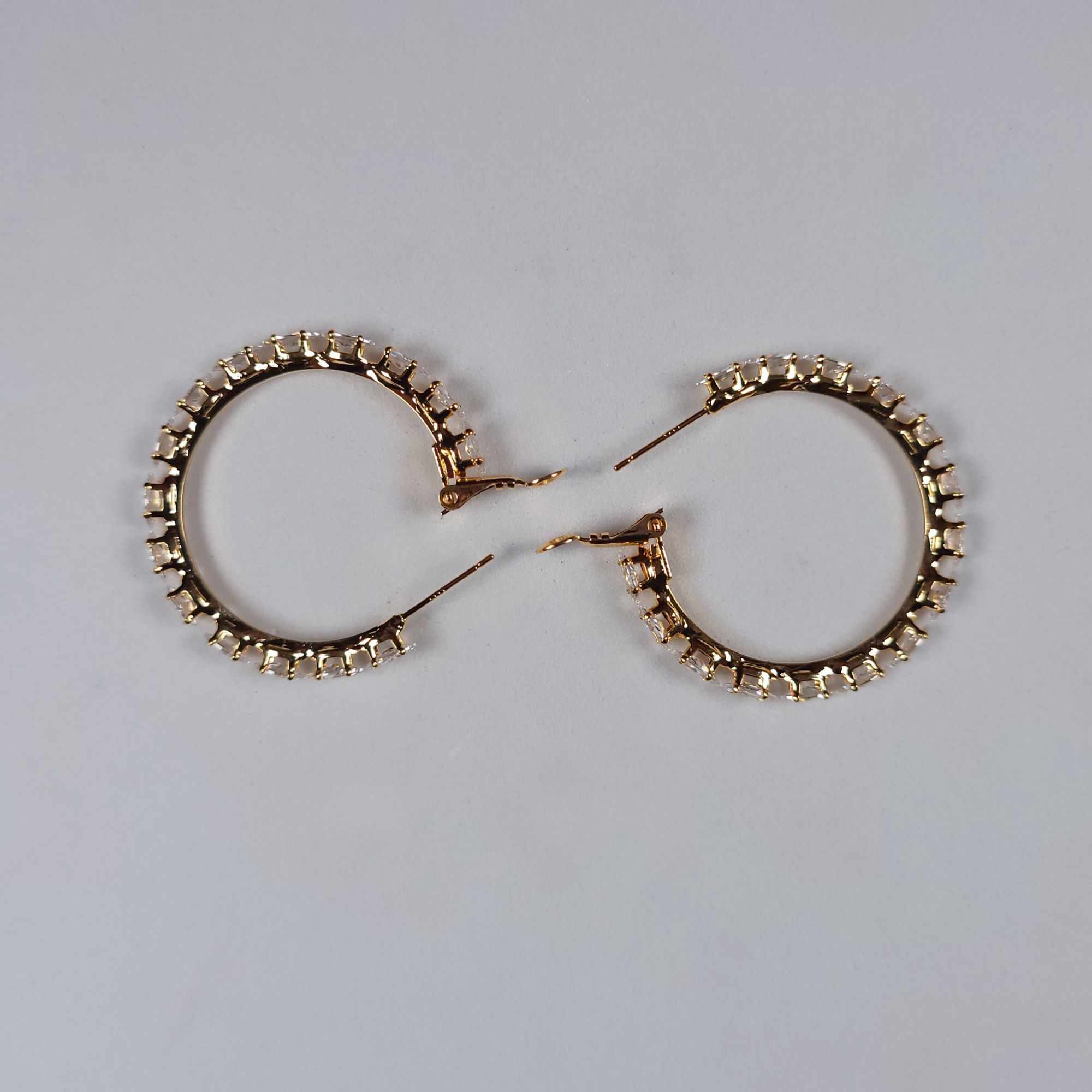 Pearls Of Korea Slim Hoop Classic Earring