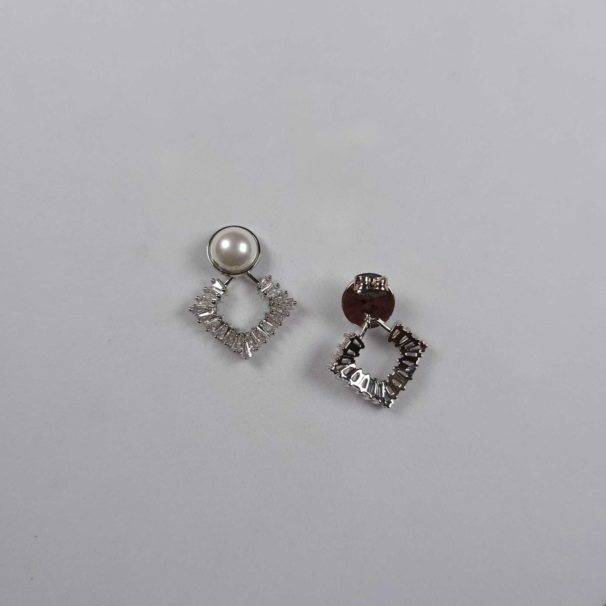 Square Pearl Classic Earrings